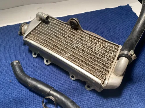 2004 Yamaha YZ85 RADIATOR & HOSE ASSEMBLY WITH OEM GUARD OEM YAMAHA YZ 85