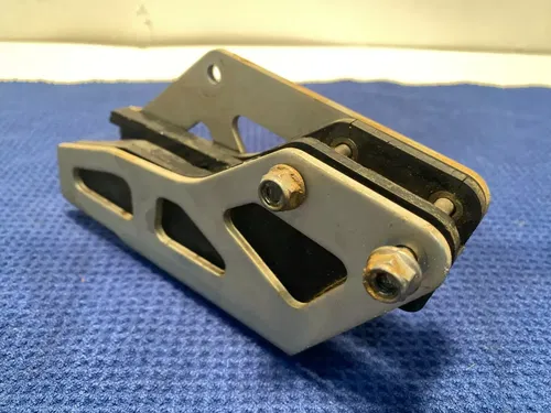 2000 Suzuki RM125 Chain Guide Guard Protector Slide OEM Silver Swingarm RM125 #2