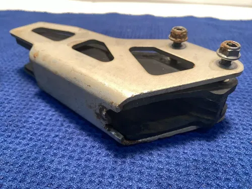 2000 Suzuki RM125 Chain Guide Guard Protector Slide OEM Silver Swingarm RM125 #2