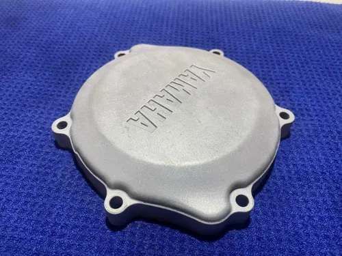 ✅2003 YZ85 Clutch Cover Case Outer Engine YAMAHA YZ 85 GENUINE OEM 2002-2012