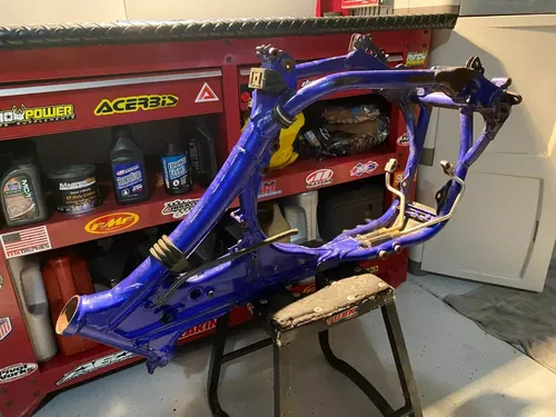 2004 YZ250F Frame OEM Main Frame Chassis Blue Yamaha YZ250 YAMAHA