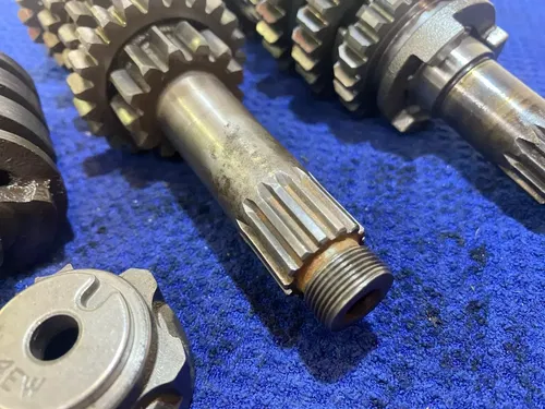 1998 YAMAHA YZ 125 YZ125 TRANSMISSION ENGINE MOTOR OEM GEARS ASSEMBLY OEM YAMAHA