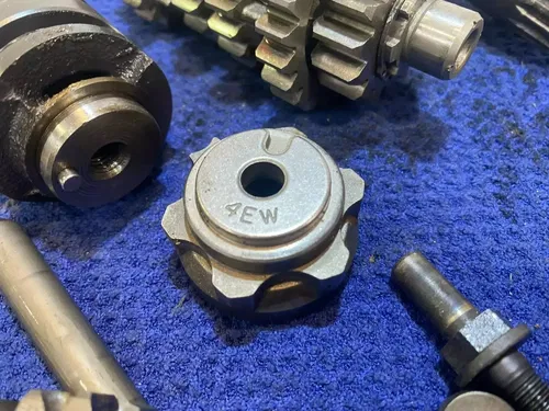 1998 YAMAHA YZ 125 YZ125 TRANSMISSION ENGINE MOTOR OEM GEARS ASSEMBLY OEM YAMAHA
