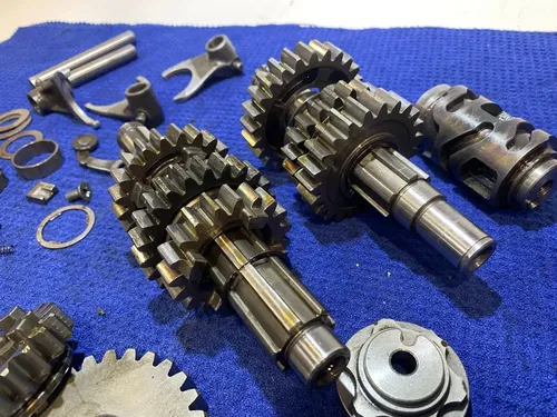 96-00 1999 RM250 RM 250 OEM Transmission Main Counter Shaft Gears Gear Box Shift