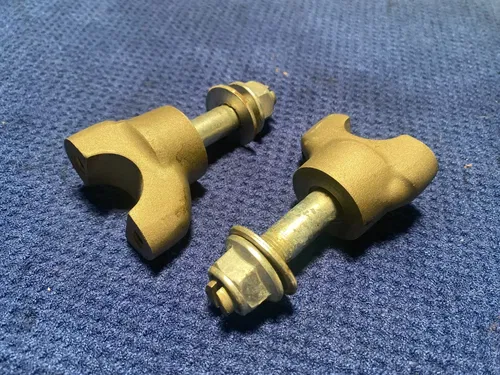 2006 YAMAHA BAR MOUNTS TRIPLE CLAMP BAR MOUNTS LOWER OEM YAMAHA YZ125 06
