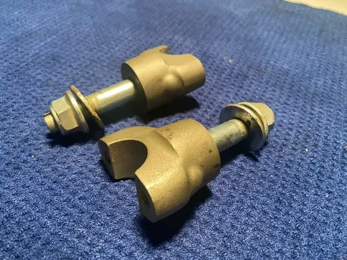 2006 YAMAHA BAR MOUNTS TRIPLE CLAMP BAR MOUNTS LOWER OEM YAMAHA YZ125 06