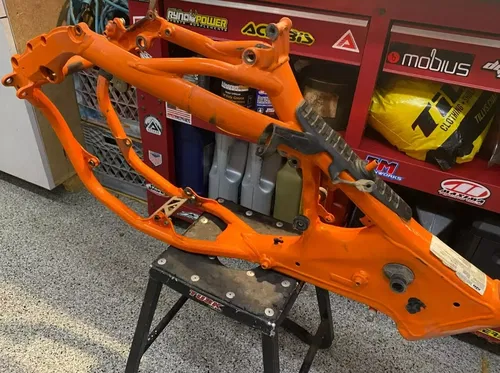 KTM 350 EXC-F OEM FRAME CHASSIS 2015 KTM 350 EXC-F MAIN FRAME CHASSIS KTM 350