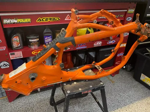 KTM 350 EXC-F OEM FRAME CHASSIS 2015 KTM 350 EXC-F MAIN FRAME CHASSIS KTM 350