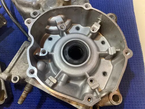 1998 YAMAHA YZ125 YZ 125 OEM LEFT & RIGHT SIDE ENGINE MOTOR CRANKCASES OEM YZ125