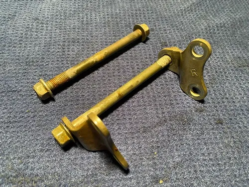 2002 01-05 YZ250F YZ 250F Upper Lower Engine Mount Bracket Hanger Stay Holder