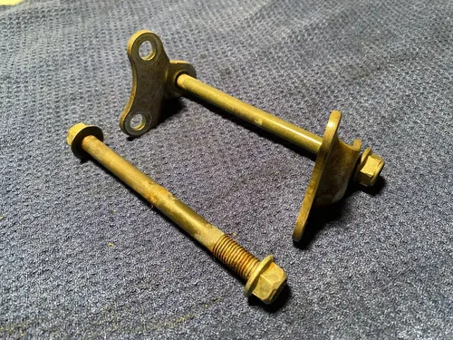 2002 01-05 YZ250F YZ 250F Upper Lower Engine Mount Bracket Hanger Stay Holder