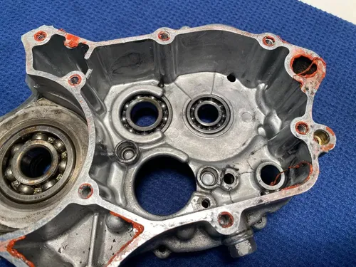 2000 KAWASAKI 98-00 KX100 KX80 OEM RIGHT ENGINE MOTOR CRANKCASE CRANK CASE OEM