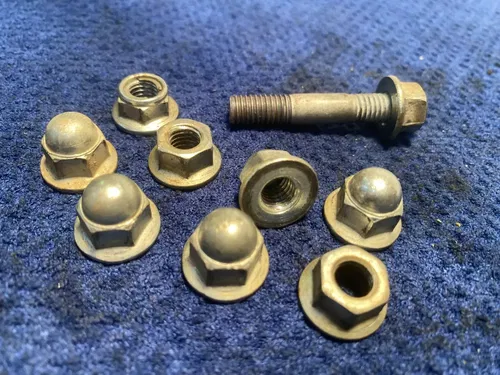 2002 KAWASAKI KX125 CYLINDER HEAD NUTS AND CYLINDER BOLT ASSEMBLY 2002 KX 125 02