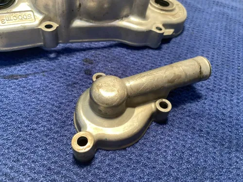 02-18 2003 YZ85 YZ 85 OEM Inner Outer Clutch Cover Water Pump Right Case Housing