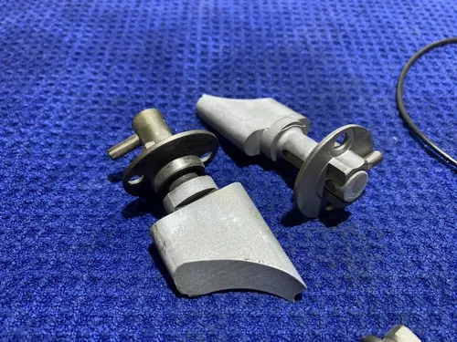 2003-2004 YAMAHA YZ125 OEM EXHAUST POWER VALVE POWERVALVE SHAFT 5HD-1132D-20-00