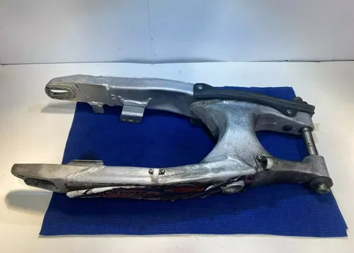 ✅1998 YZ125 Swingarm Rear Suspension YAMAHA YZ125 YZ 250 GENUIN OEM 1996-2001