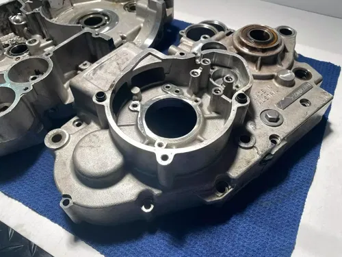 2004 KTM 525 EXC ENGINE CASES LEFT & RIGHT OEM KTM 525 CASES OEM CASES