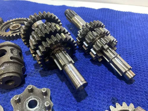 2007 KAWASAKI KX85 OEM ENGINE TRANSMISSION TRANNY ASSEMBLY GEARS OEM KX 85
