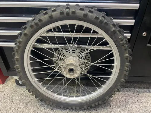 2000 RM 125 COMPLETE FRONT WHEEL 21 RIM TIRE GENUINE SUZUKI RM 125 FRONT WHEEL