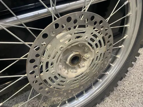 2000 RM 125 COMPLETE FRONT WHEEL 21 RIM TIRE GENUINE SUZUKI RM 125 FRONT WHEEL