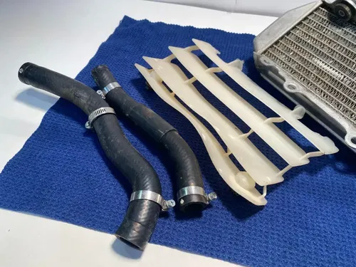2003 Yamaha YZ85 RADIATOR & HOSE ASSEMBLY WITH OEM GUARD OEM YAMAHA YZ 85