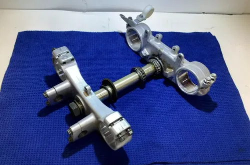 2001 01-03 Yamaha YZ125 YZ 125 OEM Triple Tree Clamp Steering Stem Upper Lower