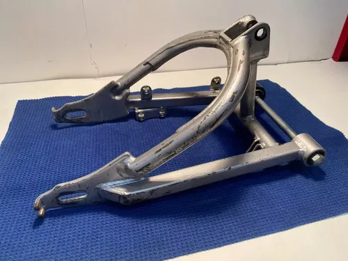 2006 OEM KAWASAKI KLX 110 SWING ARM OEM ARM OEM KAWASAKI 2006 OEM KLX110