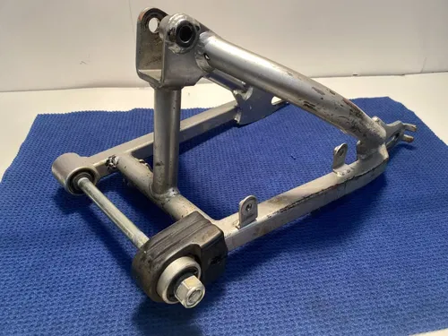 2006 OEM KAWASAKI KLX 110 SWING ARM OEM ARM OEM KAWASAKI 2006 OEM KLX110