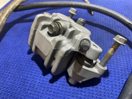 1999 SUZUKI RM125 RM250 RMZ250 OEM FRONT BRAKE CALIPER LINE ASSEMBLY OEM SUZUKI