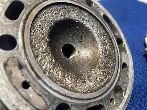 2000 YZ250 CYLINDER HEAD CAP POLISHED NEW SPARK GENUINE OEM YAMAHA YZ 250