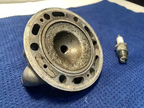 2000 YZ250 CYLINDER HEAD CAP POLISHED NEW SPARK GENUINE OEM YAMAHA YZ 250