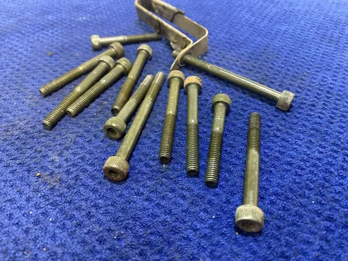 1998 YAMAHA YZ125 OEM CRANKCASE BOLTS SET CRANK CASE HALF BOLTS ASSEMBLY OEM YZ