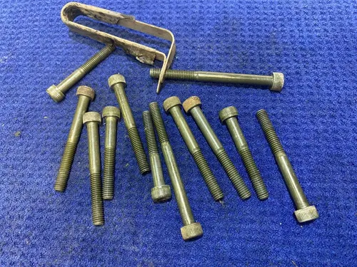 1998 YAMAHA YZ125 OEM CRANKCASE BOLTS SET CRANK CASE HALF BOLTS ASSEMBLY OEM YZ
