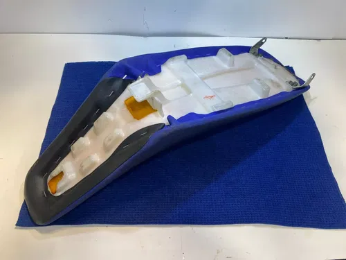 96-01 YZ 125 SEAT COVER FOAM BASE SADDLE ASSEMBLY COMPLETE OEM YAMAHA YZ125 #98