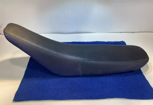 96-01 YZ 125 SEAT COVER FOAM BASE SADDLE ASSEMBLY COMPLETE OEM YAMAHA YZ125 #98