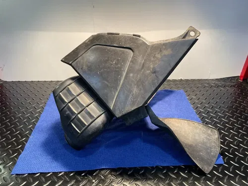 2015 YZ125 YZ 125 OEM Airbox Air Cleaner Box Case Filter Intake Joint Boot OEM