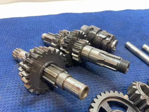 1996 Suzuki RMX 250 RMX250 OEM SUZUKI Transmission Trans 24121-05D02 1989-1998