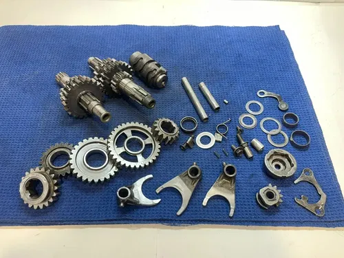 1996 Suzuki RMX 250 RMX250 OEM SUZUKI Transmission Trans 24121-05D02 1989-1998