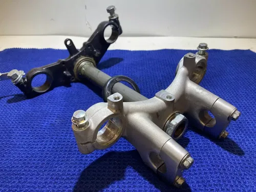 2007 KLX110 TRIPLE CLAMP CLAMPS TREE TREES GENUINE OEM KAWASAKI KLX110 2002-2009