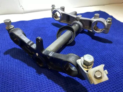 2007 KLX110 TRIPLE CLAMP CLAMPS TREE TREES GENUINE OEM KAWASAKI KLX110 2002-2009