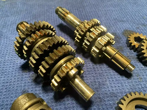 2002 KAWASAKI KX85 OEM ENGINE TRANSMISSION TRANNY ASSEMBLY GEARS OEM KX85