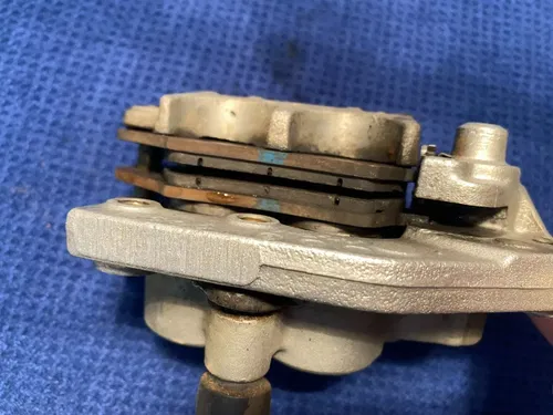 YAMAHA YZ250 2000 Complete Yamaha Front Brake Caliper OEM Genuine Assembly #2