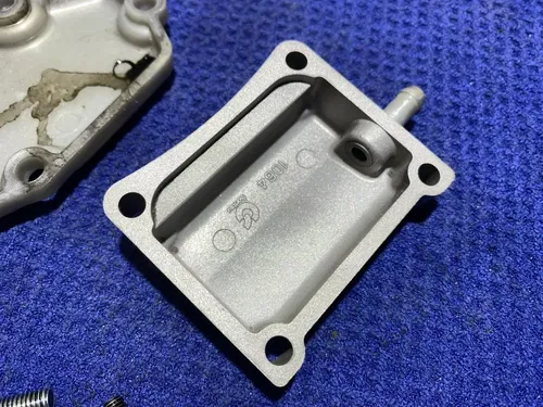 2002 KAWASAKI KX125 OEM POWER VALVE GOVERNOR CYLINDER SIDE COVERS 14091-1498 KX