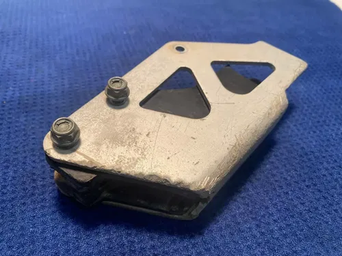 2000 Suzuki RM125 Chain Guide Guard Protector Slide OEM Silver Swingarm RM 125