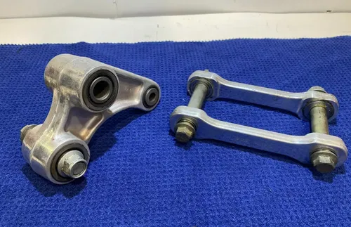 ✅1999 RM250 Linkage Arm Dog Bone SUZUKI RM 125 RM250 GENUINE OEM 1996-2000