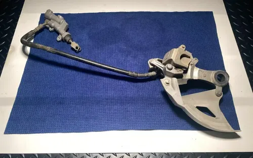 2006 YZ125 REAR Brake Assembly OEM Caliper Master Cylinder Yamaha YZ250 OEM YZ