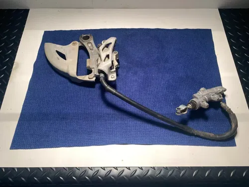 2006 YZ125 REAR Brake Assembly OEM Caliper Master Cylinder Yamaha YZ250 OEM YZ