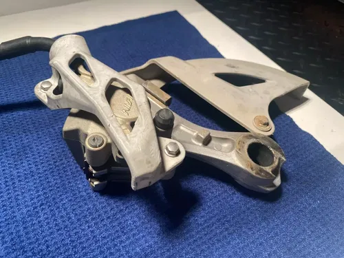 2006 YZ125 REAR Brake Assembly OEM Caliper Master Cylinder Yamaha YZ250 OEM YZ