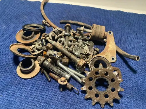 2002 YZ250 OEM YAMAHA MISC FRAME HARDWEAR BOLTS YAMAHA YZ250 OEM HARDWEAR