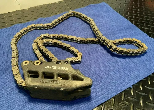 2015 YAMAHA YZ 125 Acerbis Chain Guide Block AND CHAIN ASSEMBLY YAMAHA YZ125/250